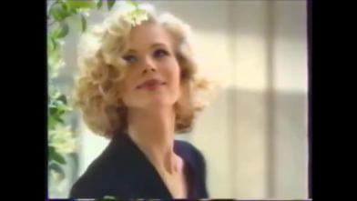 Publicité Jacques Dessange Mousse de Coiffage (C'est très en volume !)