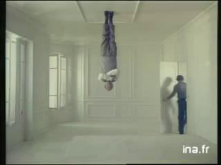 SUPER GLUE 3   La tête en bas